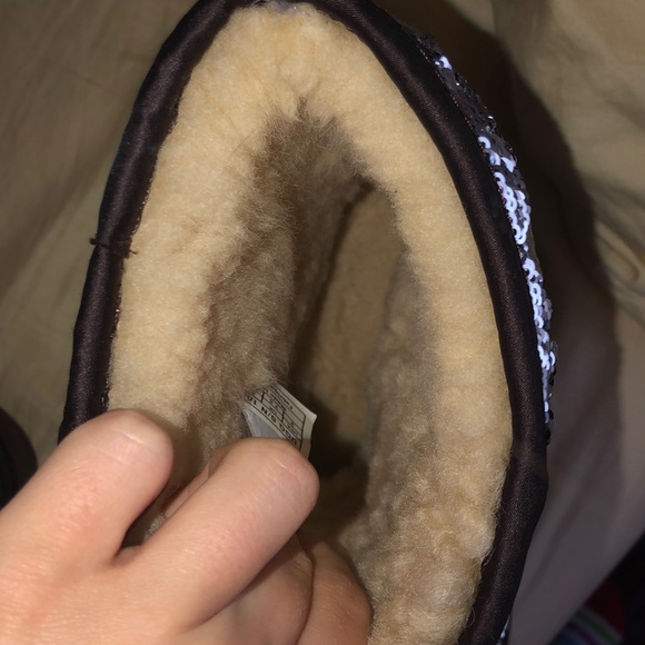 Ugg Boots - Picture 4 of 6